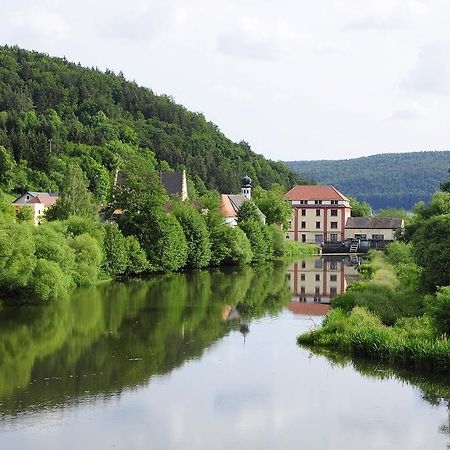 Hotel Schlossresidenz Heitzenhofen Duggendorf Eksteriør billede