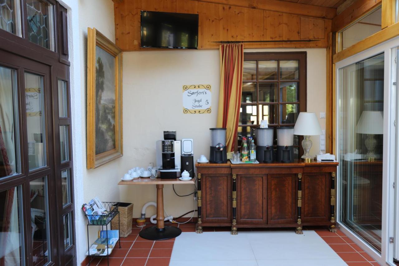 Hotel Schlossresidenz Heitzenhofen Duggendorf Eksteriør billede