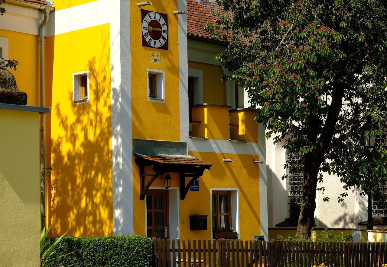 Hotel Schlossresidenz Heitzenhofen Duggendorf Eksteriør billede